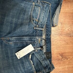 Vince Blue Denim Cropped Ankle Jeans